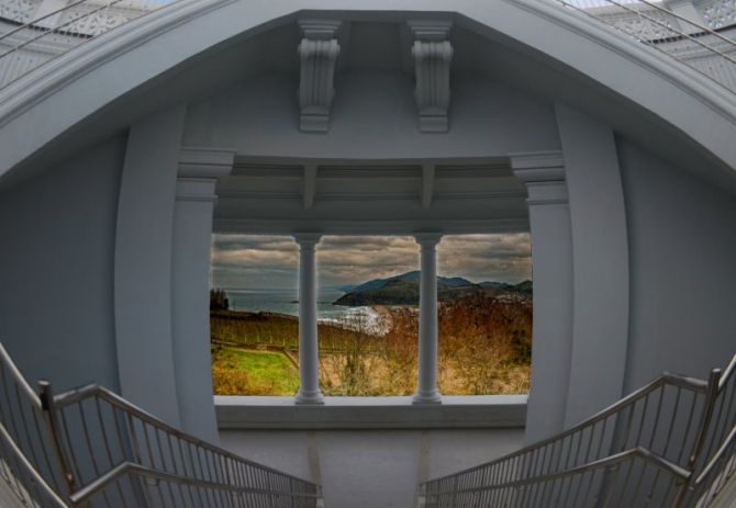 ESCALERAS: foto en Zarautz