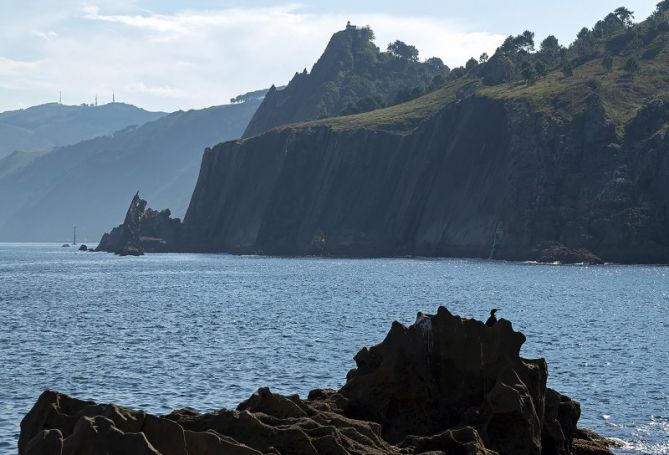 faro de la plata: foto en Donostia-San Sebastián