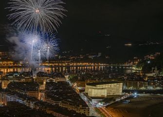 Fuegos y luces en San Sebastián