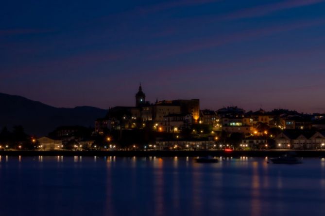 Hondarribia iluntzen: foto en Hondarribia