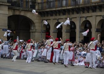 Iñudes y artzaias