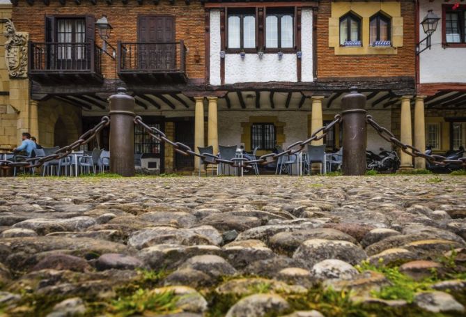 Las cadenas de Hondarribia: foto en Hondarribia