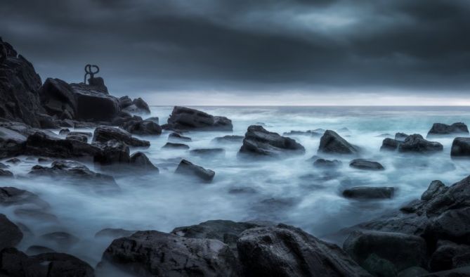 El mar no cesa: foto en Donostia-San Sebastián