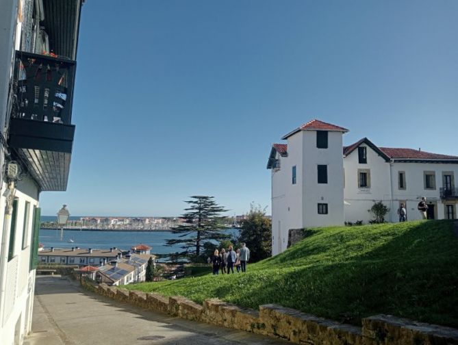 Turistas: foto en Hondarribia