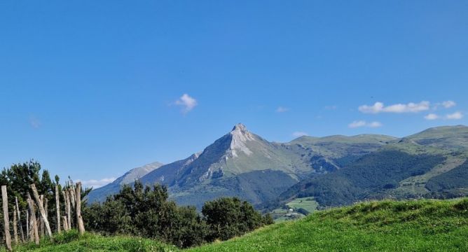 TXINDOKI-VIGIA DE ARALAR. : foto en Lazkao