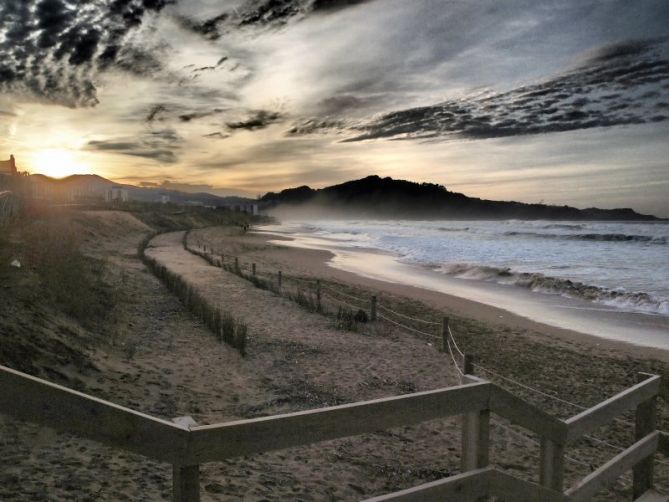 Zarautz entre nubes : foto en Zarautz