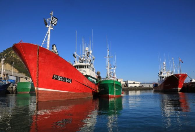 amarrados: foto en Getaria
