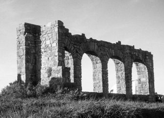 ARCOS AL PASADO