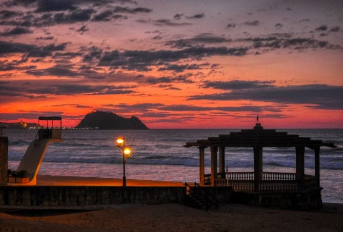 ATARDECER: foto en Zarautz