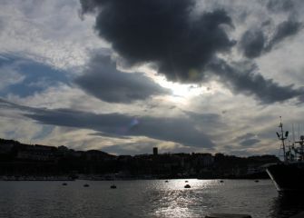 Al atardecer en el puerto