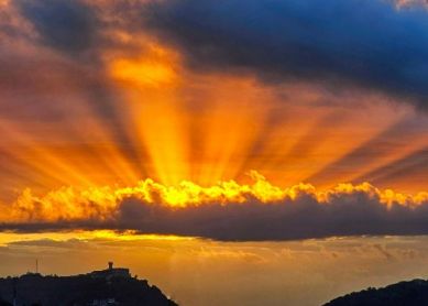 Gora !    Gora !   Gora !