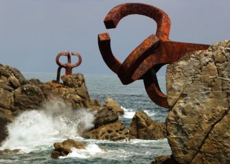 "Hierro, roca, cielo y agua"