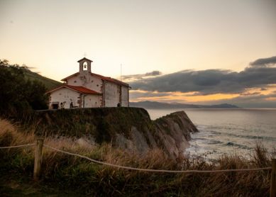 Al mar tambien le llega el otoño