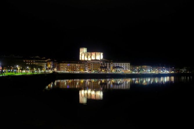 NOCHE: foto en Zumaia