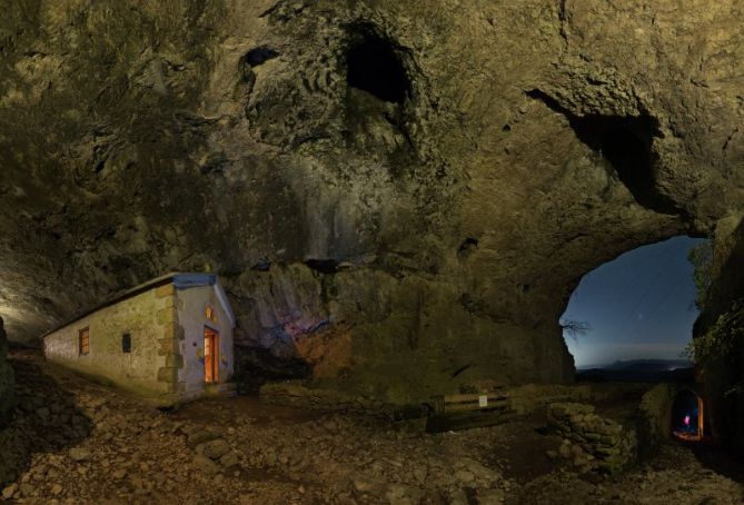 El  tunel del tiempo: foto en Zegama